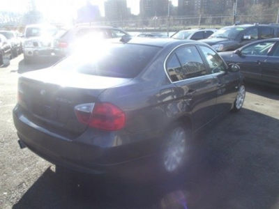 2006 BMW 330  xi