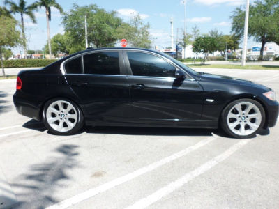 2006 BMW 330  i