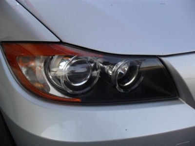 2006 BMW 330 i