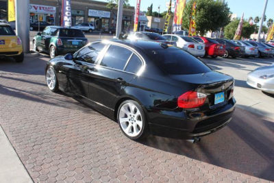 2006 BMW 330 i