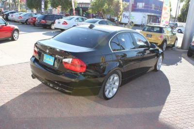 2006 BMW 330 i
