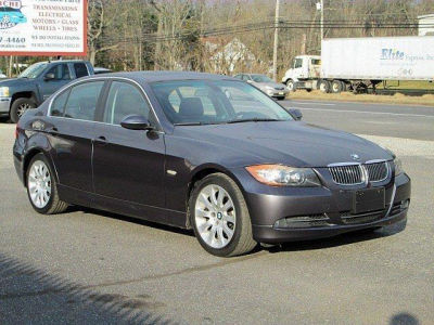 2006 BMW 330  i