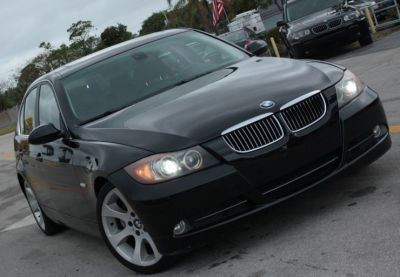 2006 BMW 330  i
