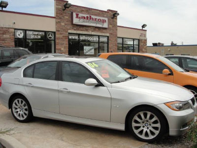 2006 BMW 330  i