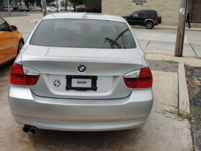 2006 BMW 330  i