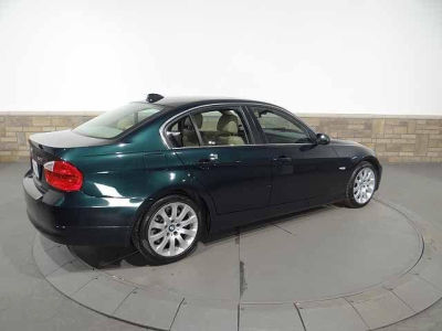 2006 BMW 330  i
