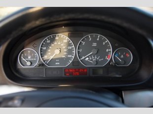 2004 BMW 330  Ci