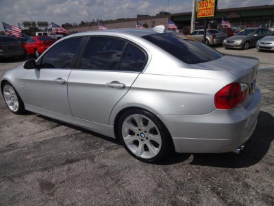 2006 BMW 330 i