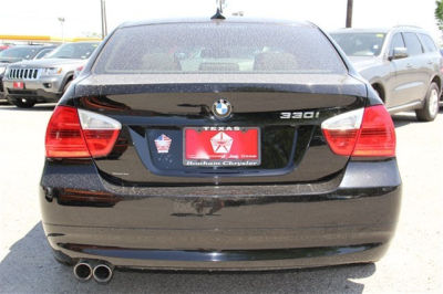 2006 BMW 330  i