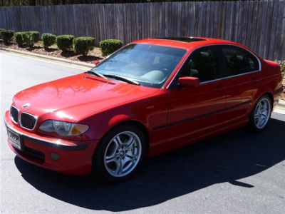 2003 BMW 330  i