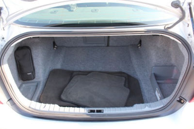 2006 BMW 330  xi