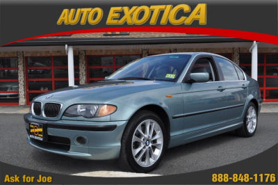 2005 BMW 330  xi