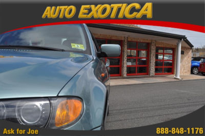2005 BMW 330  xi