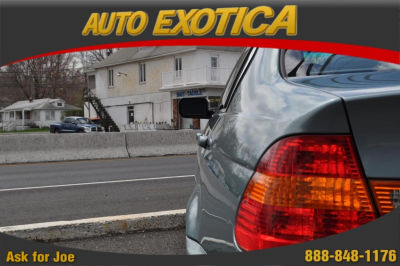2005 BMW 330  xi