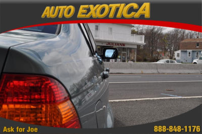 2005 BMW 330  xi