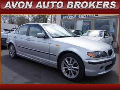 2004 BMW 330  xi