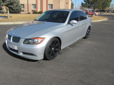 2006 BMW 330  i