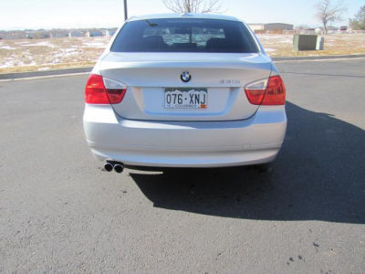 2006 BMW 330 i