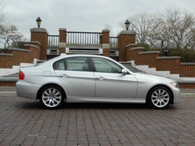 2006 BMW 330  xi