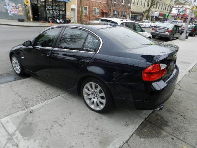 2006 BMW 330 i