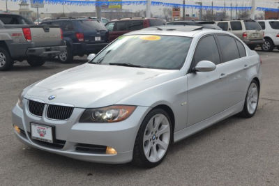 2006 BMW 330  i