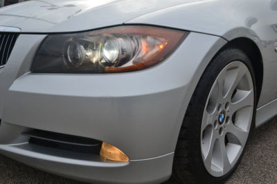 2006 BMW 330  i