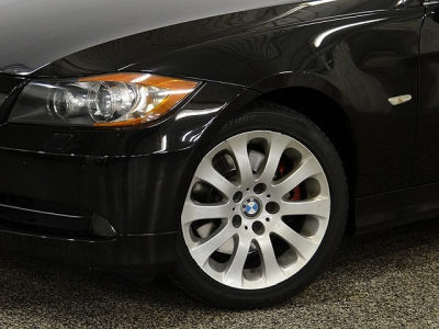 2006 BMW 330  i