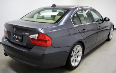 2006 BMW 330  i