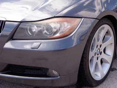 2006 BMW 330  i