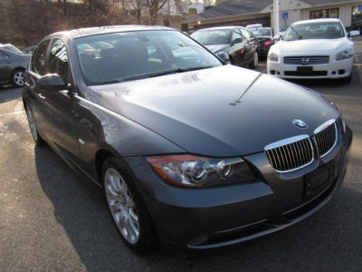 2006 BMW 330  i