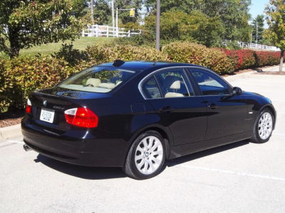 2006 BMW 330  xi