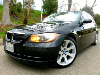 2006 BMW 330  i