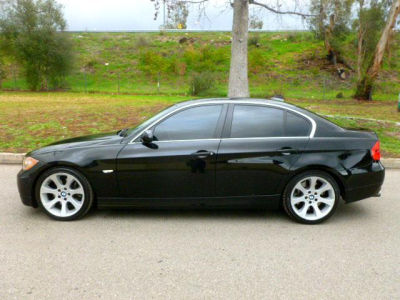 2006 BMW 330  i