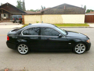 2006 BMW 330  i