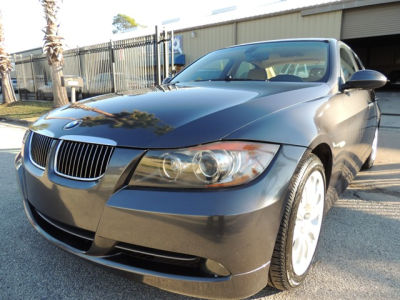 2006 BMW 330  i