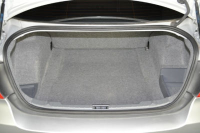 2006 BMW 330 i