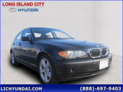 2005 BMW 330  xi