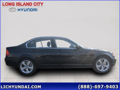 2005 BMW 330  xi