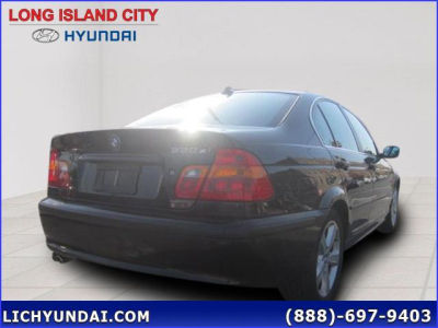 2005 BMW 330  xi