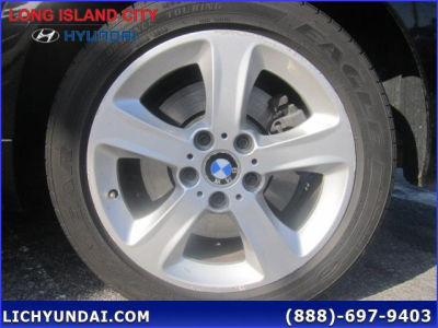 2005 BMW 330  xi