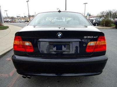 2005 BMW 330 xi