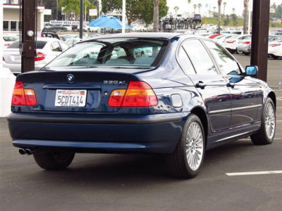 2003 BMW 330 xi