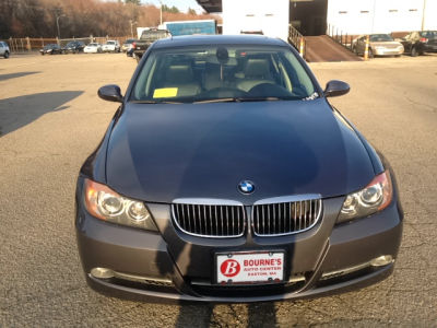 2006 BMW 330  i
