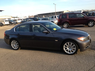 2006 BMW 330  i