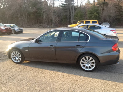 2006 BMW 330  i