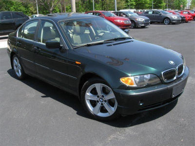 2004 BMW 330  xi