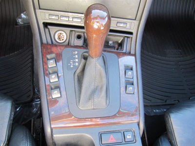 2003 BMW 330  Ci