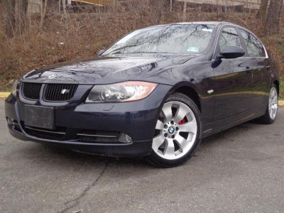 2006 BMW 330  xi