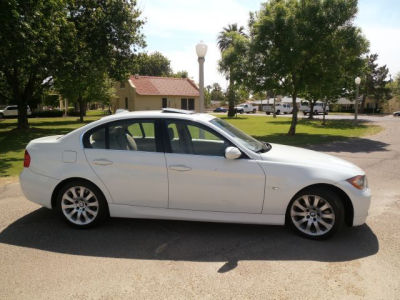 2006 BMW 330 i