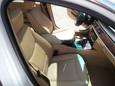 2006 BMW 330 i